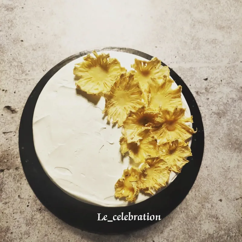 Eggless Pineapple Flower Cake
