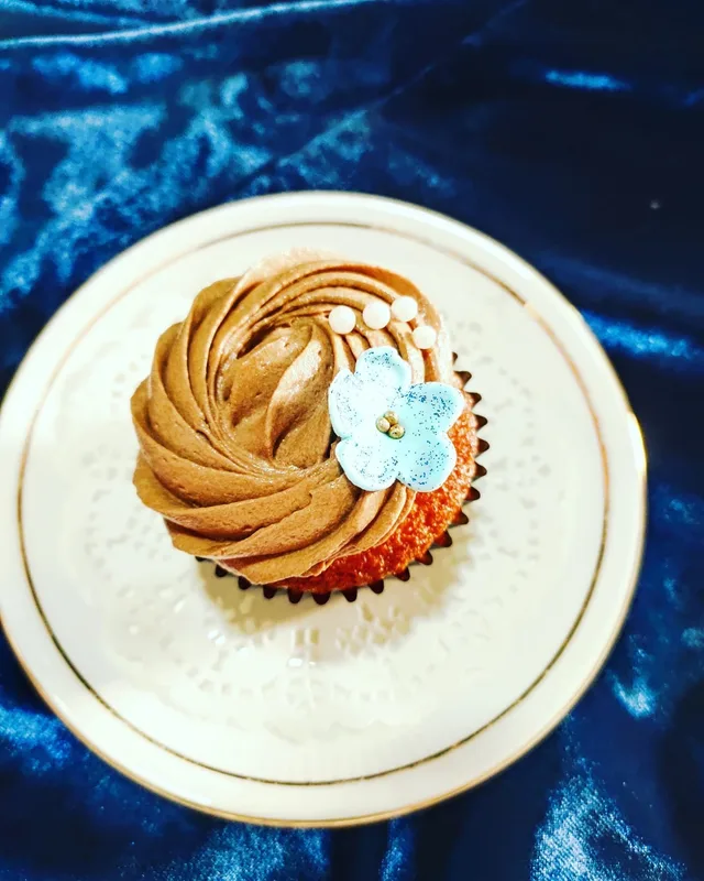 Belgian Chocolate Swirl Cupcake