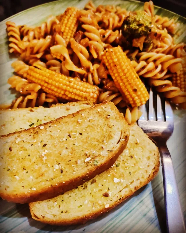 Fresh Herb Garlic Bread