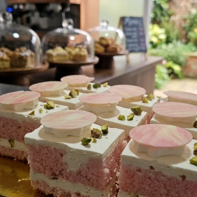 Rose & Pistachio Fusion Pastry