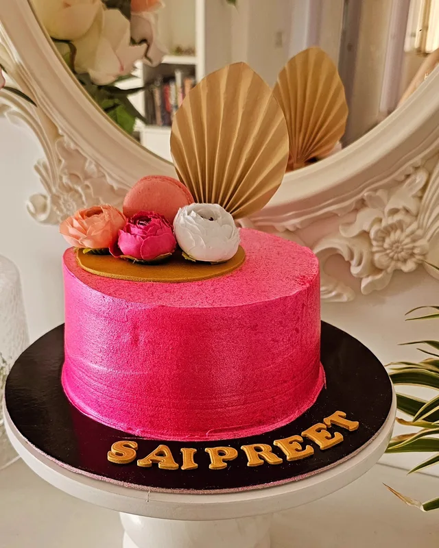 Vibrant Pink Floral Designer Cake
