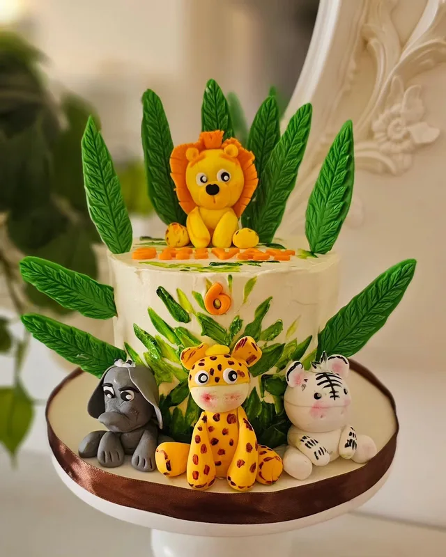Jungle Safari Birthday Cake
