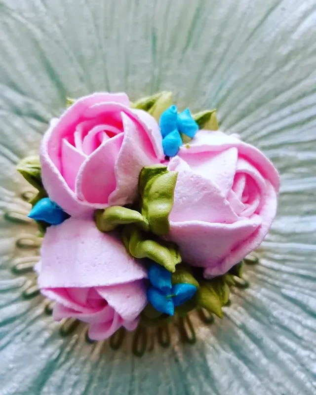 Pink Rose Floral Cupcake