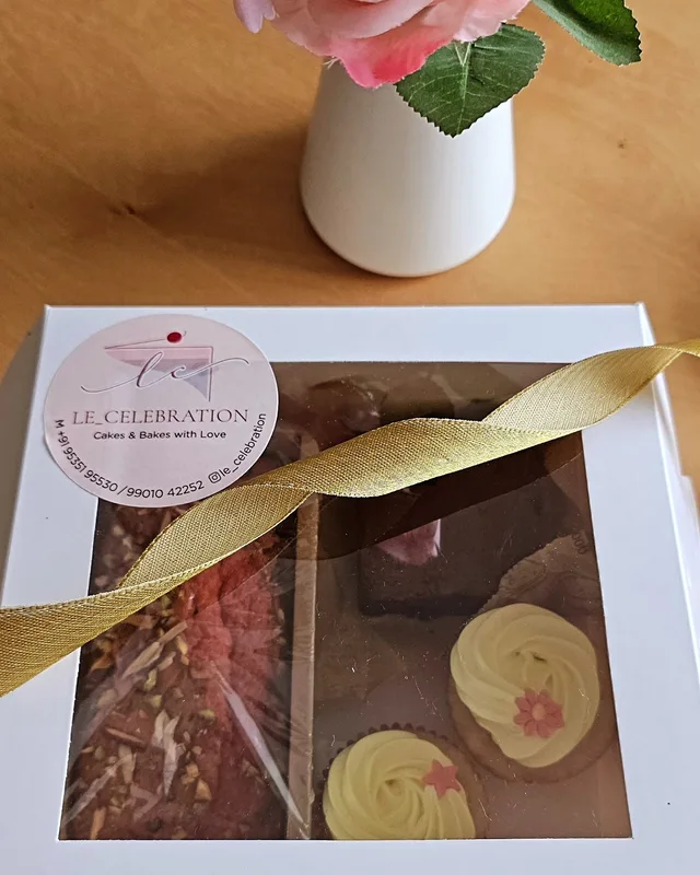 Festive Treats Gift Box