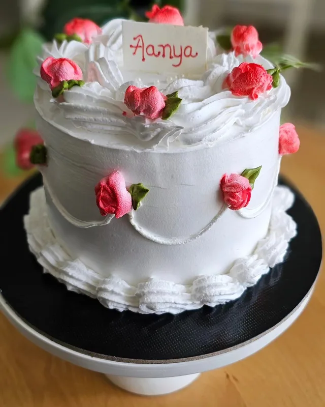 Victorian Style Floral Cake