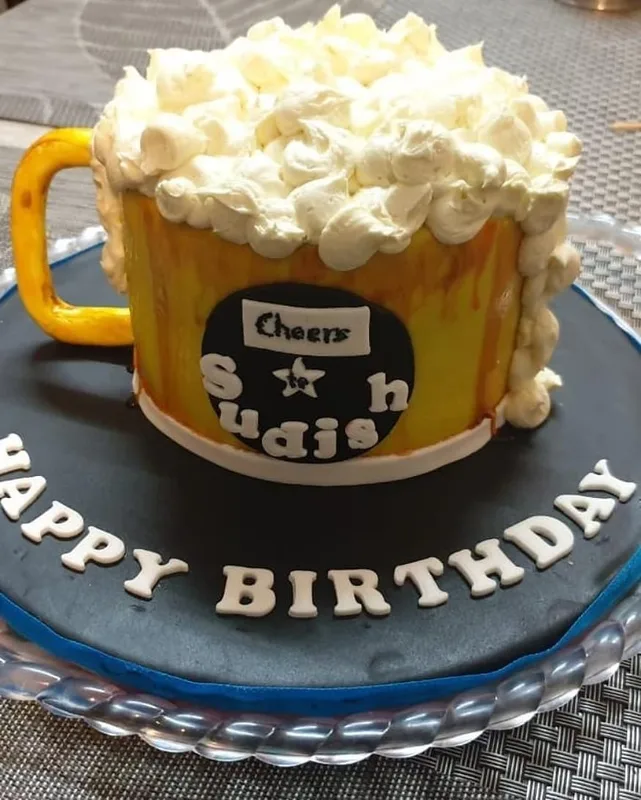 Frothy Beer Mug Cake