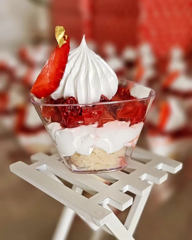 Strawberry Meringue Dessert Cup