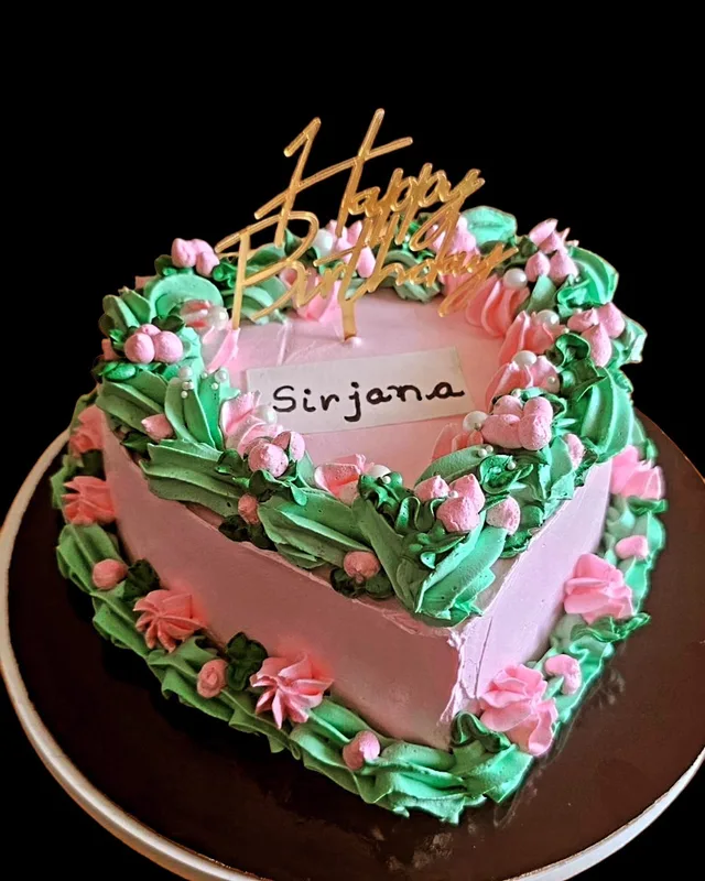Victorian Heart Floral Cake