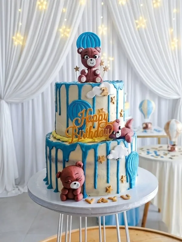 Teddy Bear & Hot Air Balloon Tier Cake