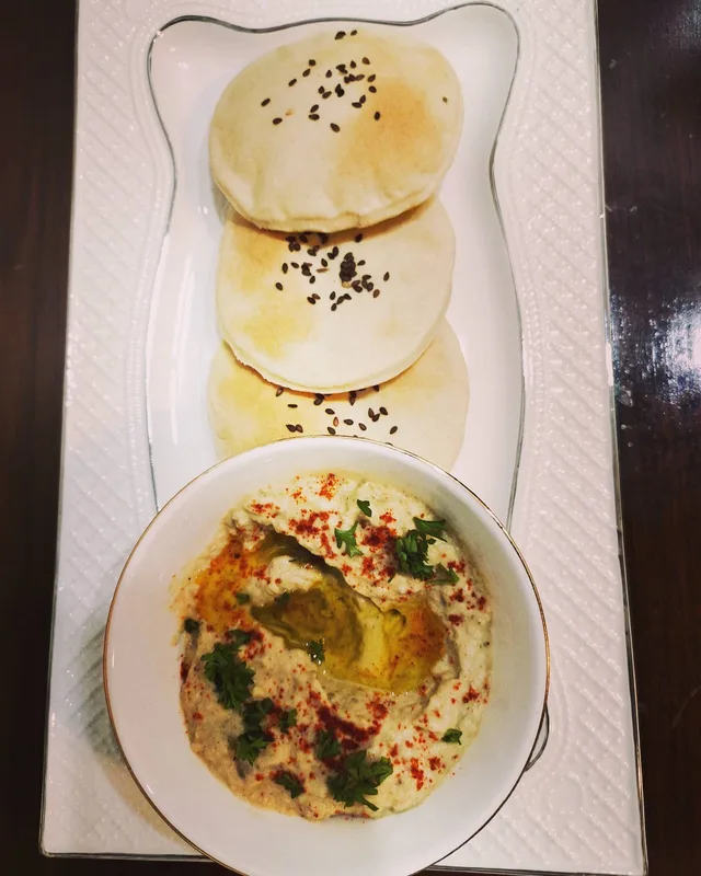 Fresh Pita Bread with Baba Ganoush