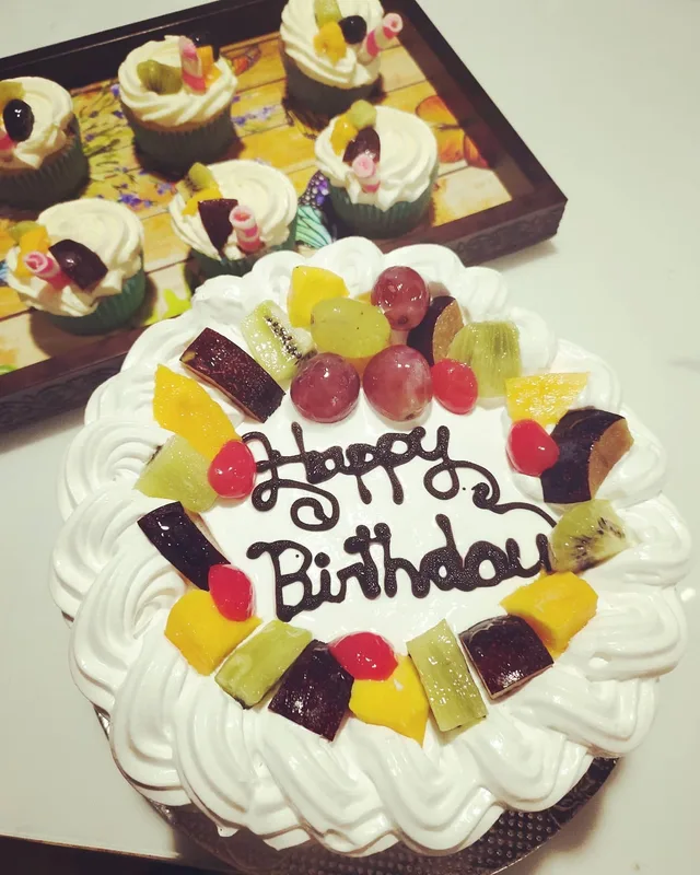 Fresh Fruit Birthday Cake